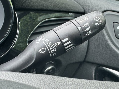 Vauxhall Astra 1.6 CDTi BlueInjection SRi Hatchback 5dr Diesel Auto Euro 6 (136 ps) 16