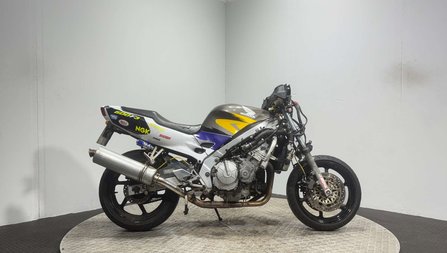 Honda CBR F 1995 49K PROJECT BIKE SPARES OR REPAIR 600CC