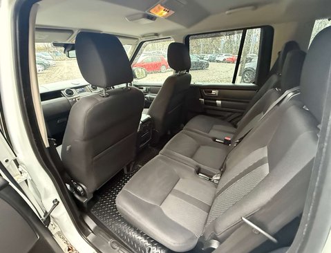 Land Rover Discovery 3.0 Discovery SE SDV6 Auto 4WD 5dr 39