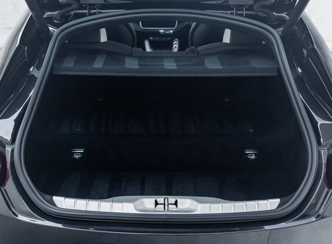 Ferrari GTC4 Lusso V12 33