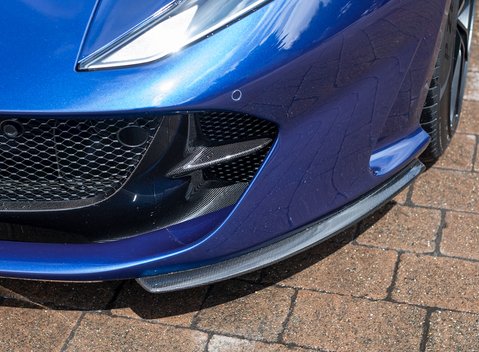 Ferrari 812 Superfast 25