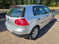 Volkswagen Golf SE 5