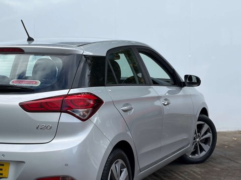 Hyundai i20 1.4 i20 SE MPI 5dr 27