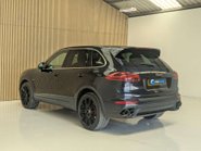 Porsche Cayenne 3.0 Cayenne V6 D Tiptronic S 4WD 5dr 9