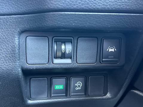 Nissan Qashqai DIG-T ACENTA PREMIUM DCT 34
