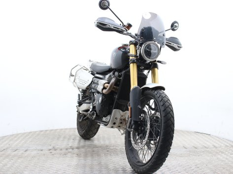 Triumph Scrambler 1200 SCRAMBLER 1200 XE