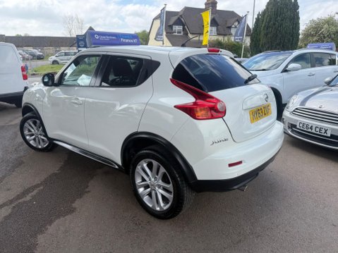 Nissan Juke 1.6 Acenta Premium Euro 5 (s/s) 5dr 7