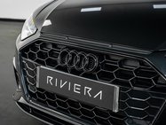 Audi A4 2.0 TFSI 40 Black Edition Estate 5dr Petrol S Tronic Euro 6 (s/s) (204 ps) 34