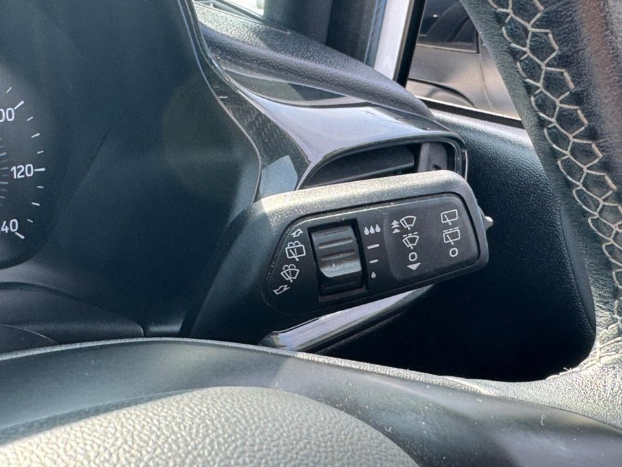 2018 Ford Fiesta — image 31
