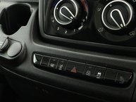 Peugeot Boxer 35 L2H2 PROFESSIONAL PV 18