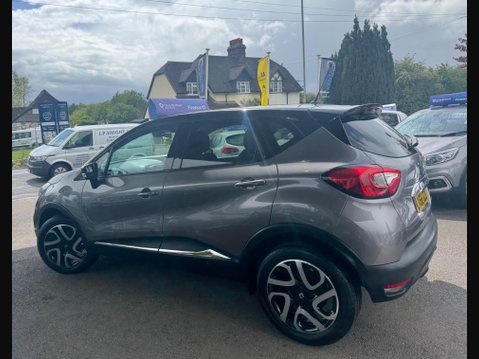 Renault Captur 0.9 TCe ENERGY Dynamique S Nav Euro 6 (s/s) 5dr 4