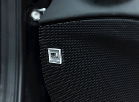 Ferrari F8 Tributo 18