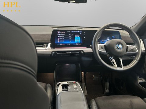BMW iX2 20 66.5kWh M Sport SUV 5dr Electric Auto eDrive (11kW Charger) (204 ps) Cru 19