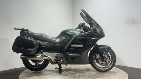 Honda ST 1993 64K VERY CLEAN EXAMPLE MOT RIDES WELL ICONIC COMMUTER BIKE 1