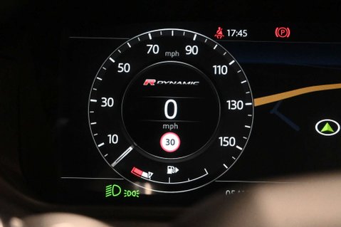 Land Rover Range Rover Velar 2.0 Range Rover Velar R-Dynamic SE D180 Auto 4WD 5dr 46