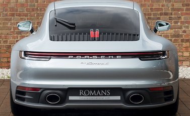 Porsche 911 Carrera S (992) 5