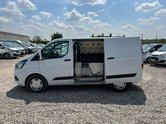 Ford Transit Custom AUTO SWB L1H1 Low Roof Trend Air Con Sensors Tow Bar EURO 6 NO VAT 17