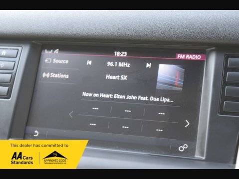Land Rover Discovery Sport 2.0 Discovery Sport Luxury HSE TD4 Auto 4WD 5dr 51
