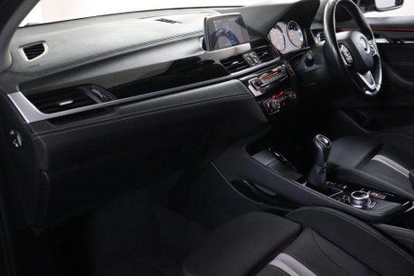 BMW X2 SDRIVE18I SPORT 34