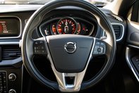 Volvo V40 T2 R-DESIGN NAV PLUS 20