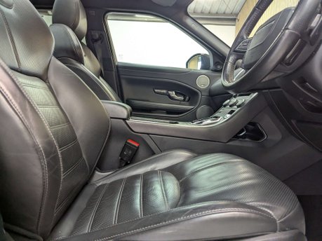 Land Rover Range Rover Evoque 2.0 Range Rover Evoque HSE Dynamic TD4 Auto 4WD 5dr 31