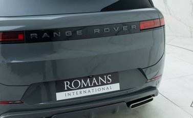 Land Rover Range Rover Sport P550e AUTOBIOGRAPHY 30