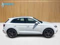 Audi Q5 2.0 TDI Sport SUV 5dr Diesel S Tronic quattro Euro 6 (s/s) (190 ps) 7