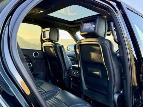 Land Rover Discovery TD6 HSE LUXURY 22