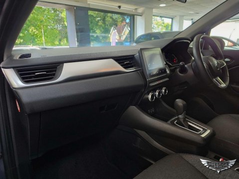 Renault Captur 1.6 E-TECH evolution Auto Euro 6 (s/s) 5dr 29