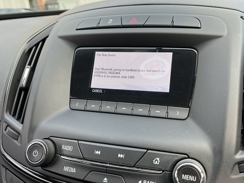 Vauxhall Insignia 1.8i VVT SRi 5dr 29