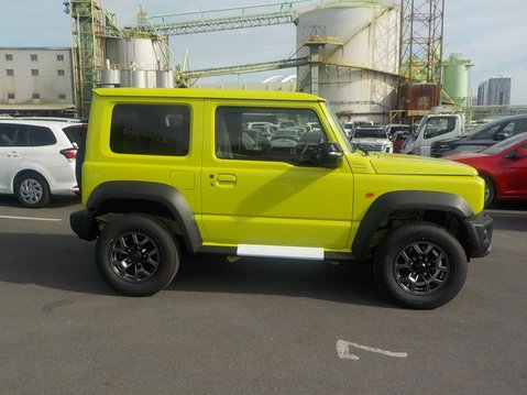 Suzuki Jimny SIERRA 1.5 JC AUTO 4WD ALLGRIP JB74 NEW 2026 Kinetic Yellow 5