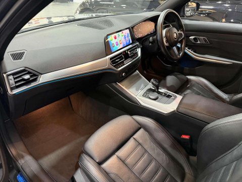BMW 3 Series 2.0 330e 12kWh M Sport Saloon 4dr Petrol Plug-in Hybrid Auto Euro 6 (s/s) ( 30