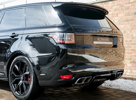 Land Rover Range Rover Sport 5.0 SVR 25