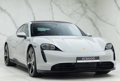 Porsche Taycan 4S