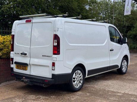Renault Trafic 1.6 Trafic SL27 Sport Nav dCi 4
