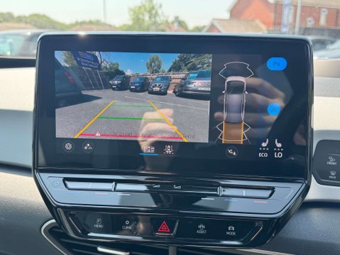 Volkswagen ID.3 Pro S 77kWh Tour Hatchback 5dr Electric Auto (204 ps) 3