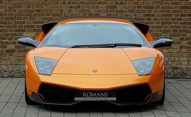 Lamborghini Murcielago LP 670-4 SV 2