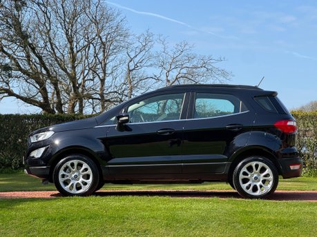 Ford Ecosport TITANIUM 8