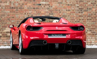 Ferrari 488 Spider 3