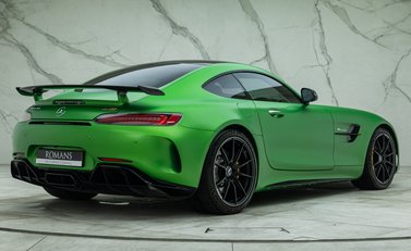 Mercedes-Benz AMG GT R 6
