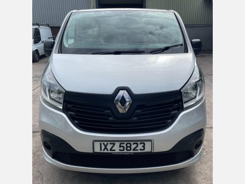 Renault Trafic 1.6 dCi ENERGY 29 Business+ Panel Van 5dr Diesel Manual LWB Standard Roof E 21