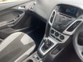 Ford Focus 1.0T EcoBoost Zetec Euro 5 (s/s) 5dr 17