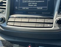 Hyundai TUCSON 1.7 CRDi Blue Drive Premium SUV 5dr Diesel DCT Euro 6 (s/s) (141 ps) 25