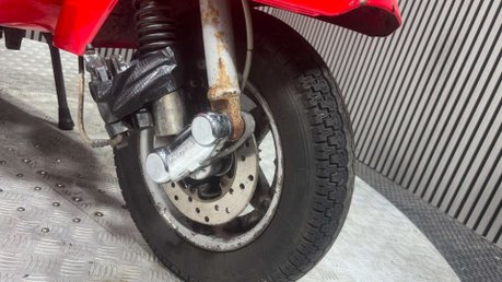 Piaggio Vespa PX 2012 19K 1 FORMER OWNER 2T 4 SPEED 2 STROKE CLASSIC SCOOTER 17