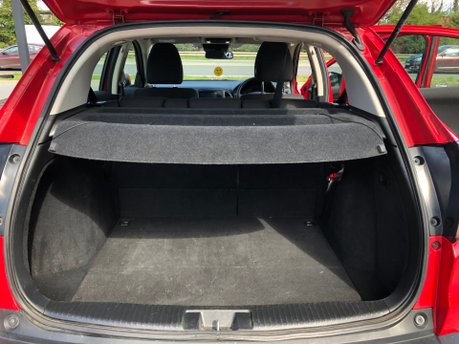 Honda HR-V 1.6 I-DTEC SE NAVI 50,000m, 1 owner Full Honda History £20 road tax 9