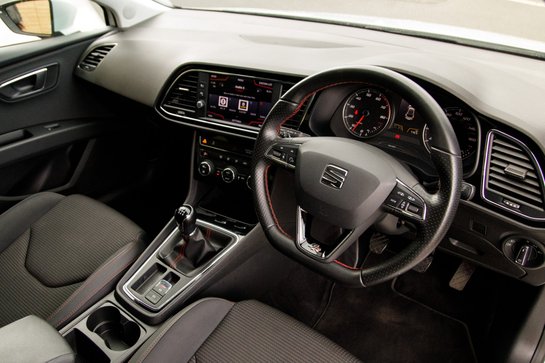 SEAT Leon TSI FR TECHNOLOGY