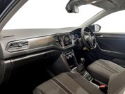 Volkswagen T-Roc 1.5 TSI GPF EVO SE SUV 5dr Petrol Manual Euro 6 (s/s) (150 ps) Air Con - Al 29