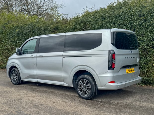 Ford Tourneo Custom Titanium Luxe | 9 Seat | Auto | L2 LWB | 320 | Euro 6 | £30,990 + vat 33