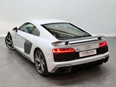 Audi R8 5.2 FSI V10 Performance Coupe 2dr Petrol S Tronic quattro Euro 6 (s/s) (620 25