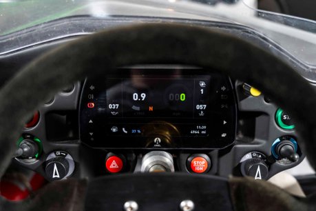 Ariel Atom 4. 350 BHP UPGRADE. 6-SPEED MANUAL. ÖHLINS DAMPERS. 19